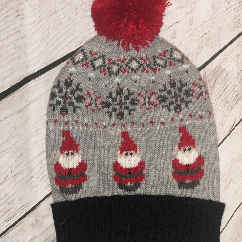 OLD NAVY Santa hat